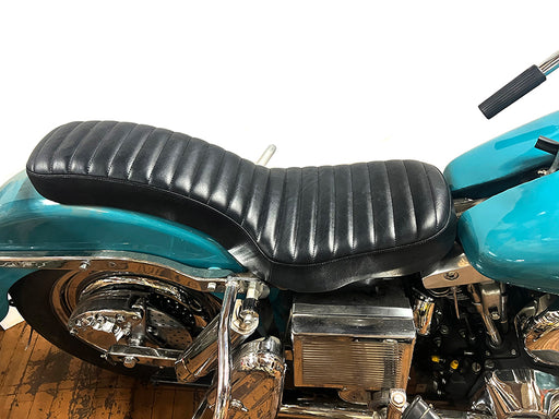 Corbin Gentry Corbin Gentry Tuck and Roll Seat Black - additional view 2